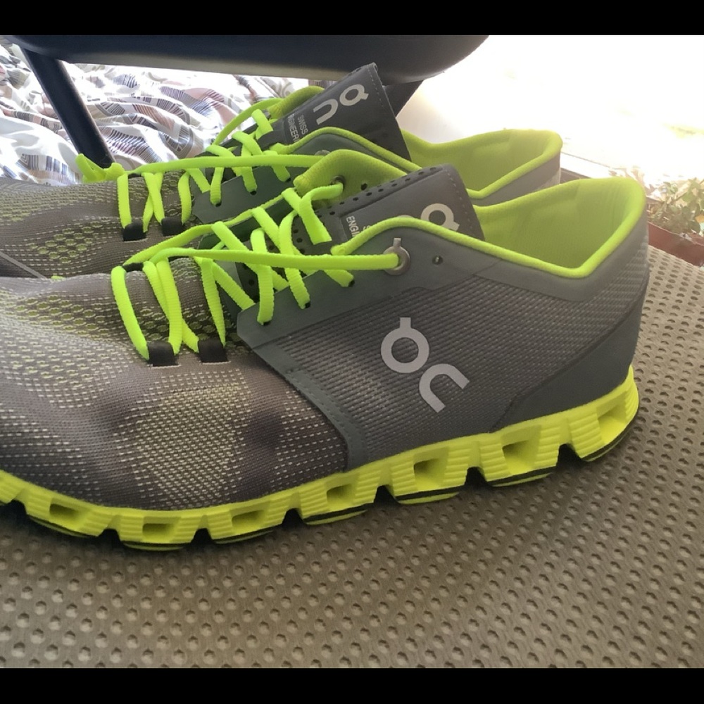 On Running Cloud X Running Shoes Size 10 - image 1